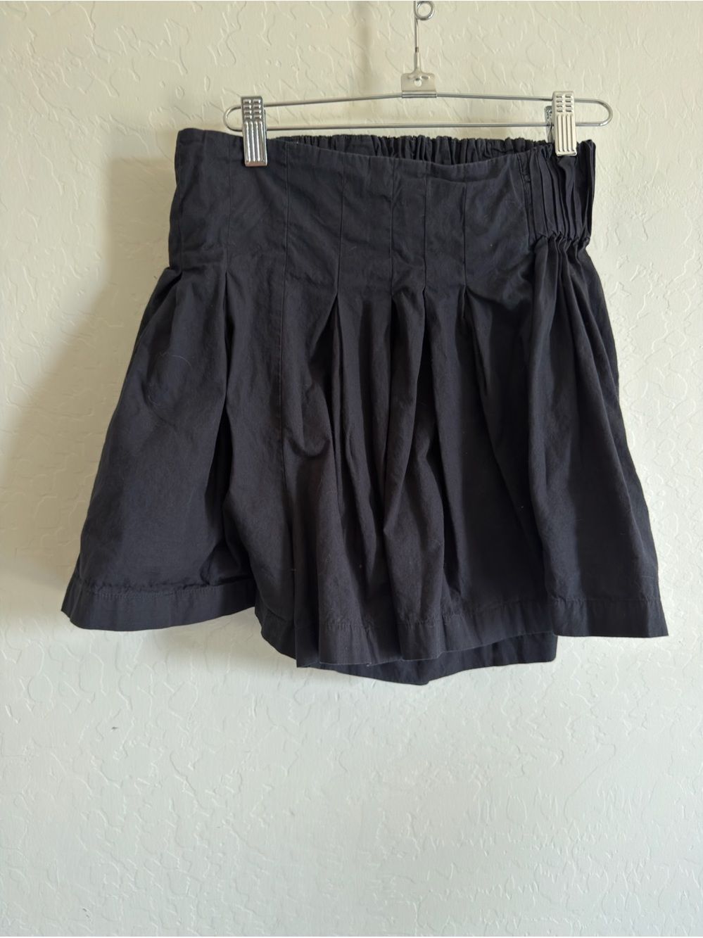 Free People High-Waist Black Pleated Women's Shorts S